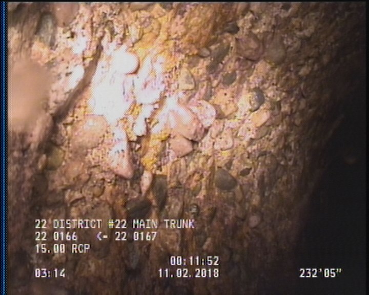 Surface Aggregate Projecting, from 09 to 03 o'clock, within 8 inches of joint: YES, Start
