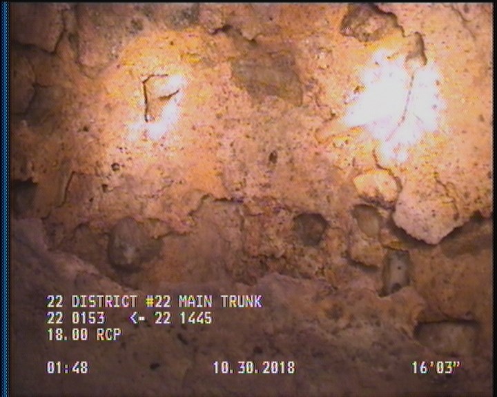 Surface Aggregate Projecting, from 08 to 04 o'clock, within 8 inches of joint: YES, Start