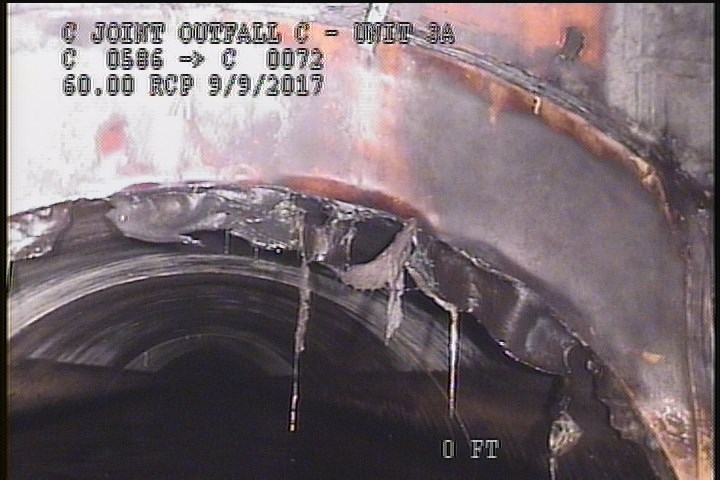 Lining Failure Detached, from 11 to 02 o'clock, within 8 inches of joint: NO - UPSTREAM SOFFIT