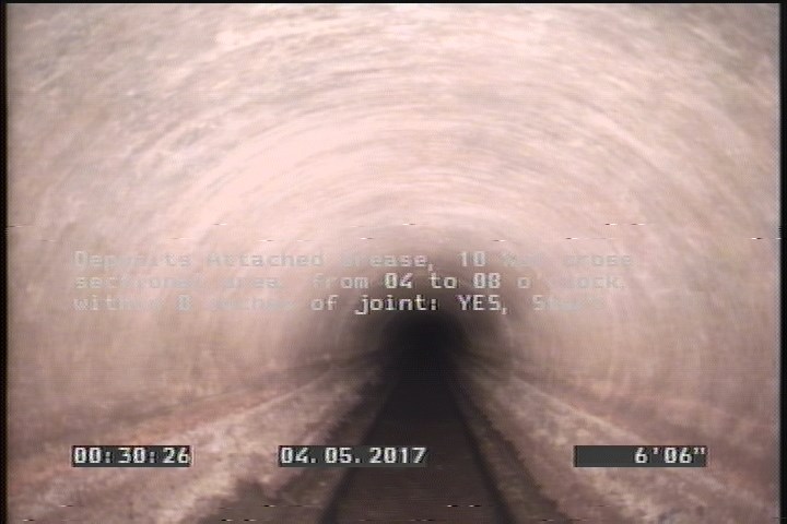 Deposits Attached Grease, 10 %of cross sectional area, from 04 to 08 o'clock, , within 8 inches of joint: YES, Start