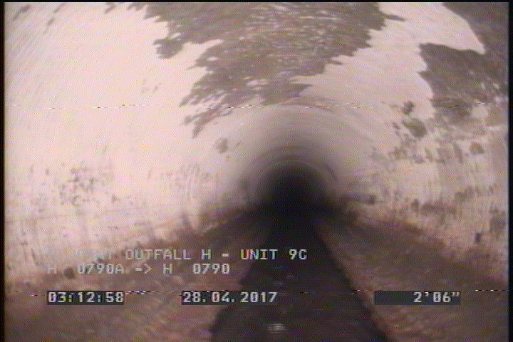 Deposits Attached Grease, 15 %of cross sectional area, from 04 to 08 o'clock, , within 8 inches of joint: YES, Start