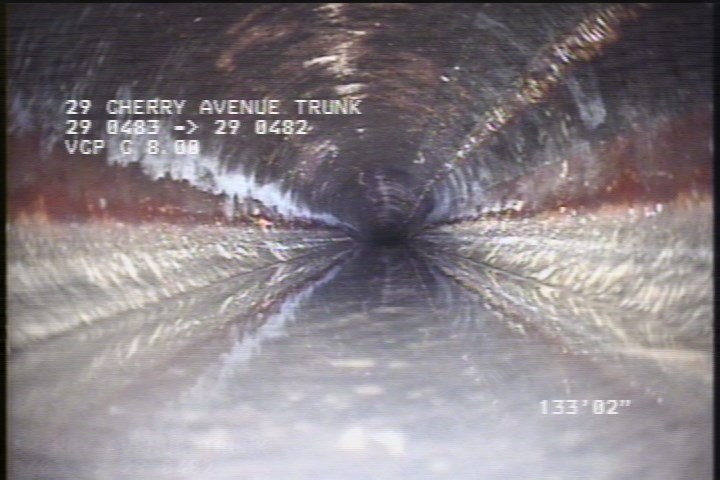 Water Level, Sag in pipe, 5 %of cross sectional area