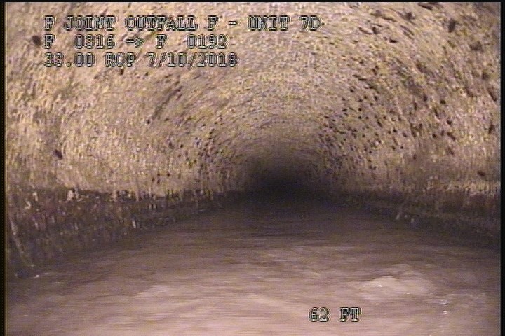 Surface Spalling, from 08 to 04 o'clock, within 8 inches of joint: YES, Start - PEELING BLISTERING CONCRETE UNDER MAG COAT