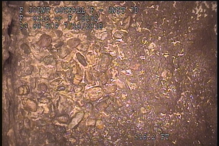 Surface Aggregate Visible, from 08 to 12 o'clock, within 8 inches of joint: YES - SEVERE AGG