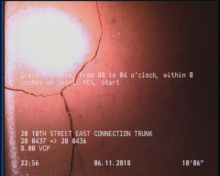 Crack Multiple, from 08 to 04 o'clock, within 8 inches of joint: YES, Start