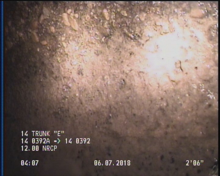 Deposits Attached Grease, 5 %of cross sectional area, from 03 to 09 o'clock, , within 8 inches of joint: YES, Start