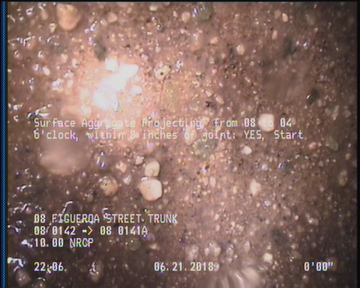 Surface Aggregate Projecting, from 08 to 04 o'clock, within 8 inches of joint: YES, Start