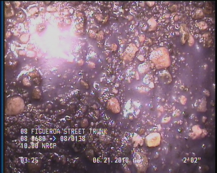 Surface Aggregate Projecting, from 08 to 04 o'clock, within 8 inches of joint: YES, Start