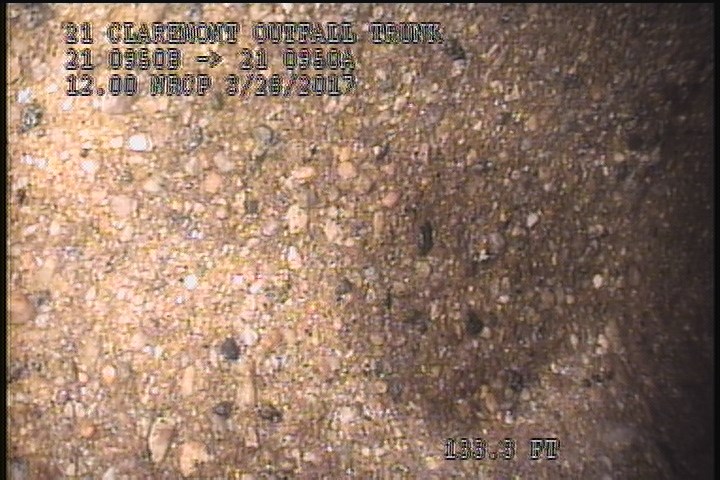 Surface Aggregate Projecting, from 08 to 04 o'clock, within 8 inches of joint: NO - SEVERE AGG
