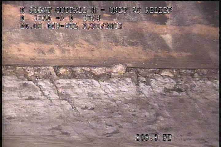 Surface Aggregate Visible, at 07 o'clock, within 8 inches of joint: NO - SEVERE AGG