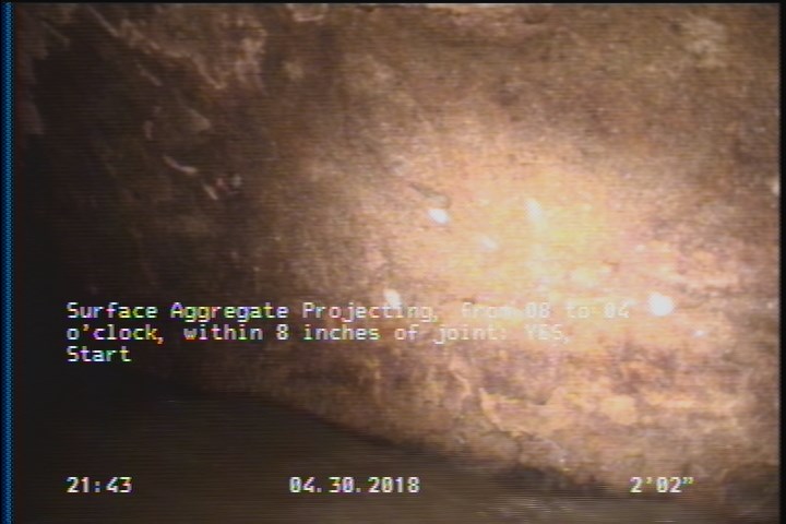 Surface Aggregate Projecting, from 08 to 04 o'clock, within 8 inches of joint: YES, Start