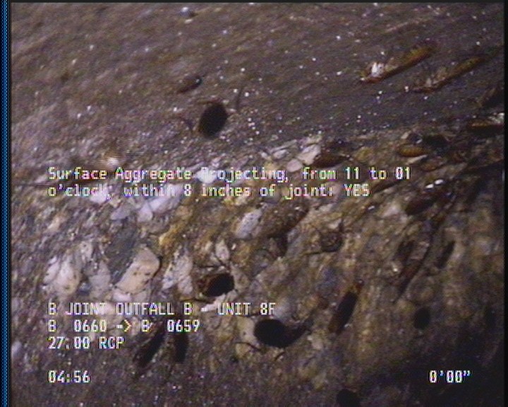 Surface Aggregate Projecting, from 11 to 01 o'clock, within 8 inches of joint: YES