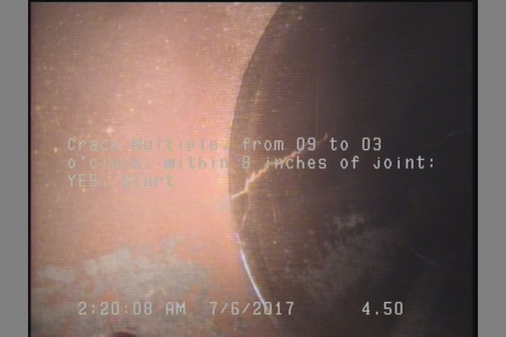 Crack Multiple, from 09 to 03 o'clock, within 8 inches of joint: YES, Start