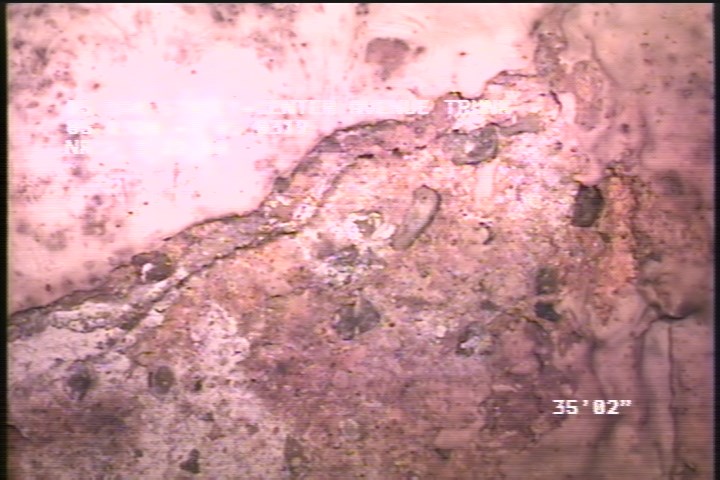 Surface Aggregate Visible, from 12 to 02 o'clock, within 8 inches of joint: NO - SEVERE AGG