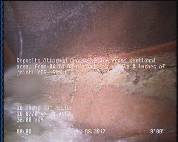 Deposits Attached Grease, 5 %of cross sectional area, from 04 to 08 o'clock, , within 8 inches of joint: YES, Start