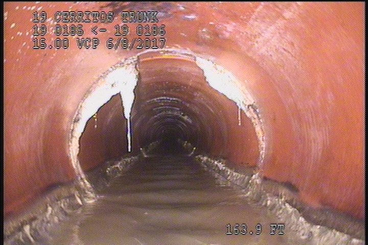 Deposits Attached Encrustation, 15 %of cross sectional area, from 08 to 04 o'clock, , within 8 inches of joint: YES