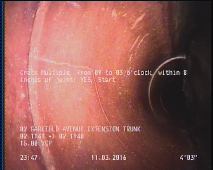 Crack Multiple, from 09 to 03 o'clock, within 8 inches of joint: YES, Start