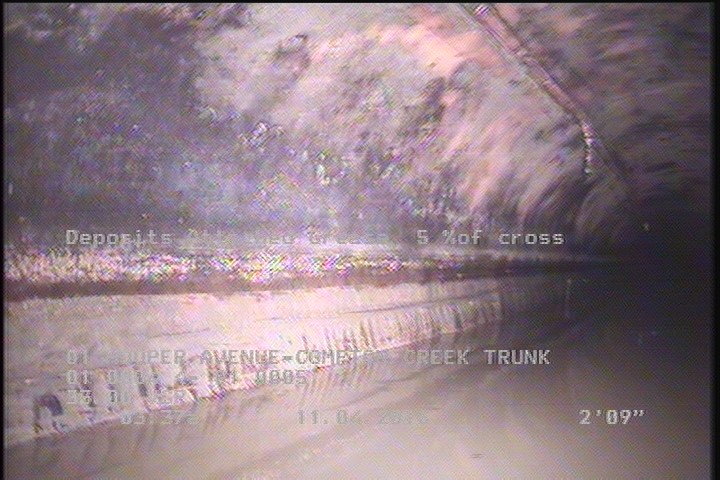 Deposits Attached Grease, 5 %of cross sectional area, from 04 to 08 o'clock, , within 8 inches of joint: YES, Start