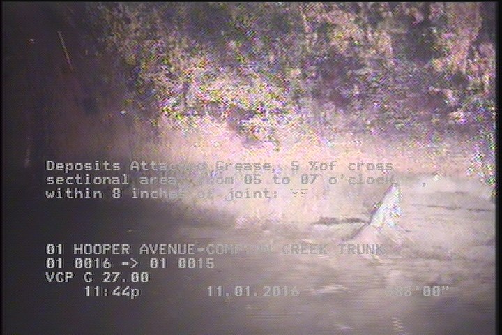 Deposits Attached Grease, 5 %of cross sectional area, from 05 to 07 o'clock, , within 8 inches of joint: YES, Finish