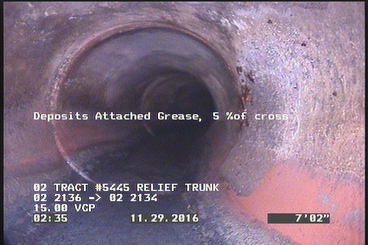 Deposits Attached Grease, 5 %of cross sectional area, from 04 to 08 o'clock, , within 8 inches of joint: YES, Start