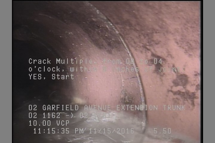 Crack Multiple, from 08 to 04 o'clock, within 8 inches of joint: YES, Start