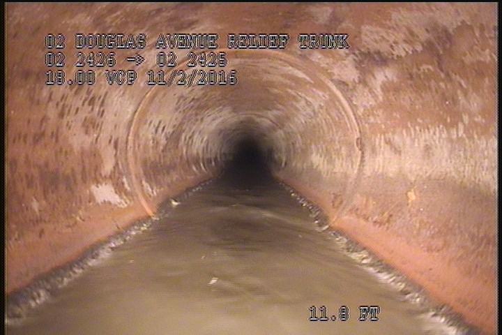 Deposits Attached Grease, 5 %of cross sectional area, from 05 to 07 o'clock, , within 8 inches of joint: YES