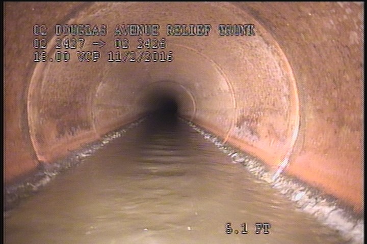 Deposits Attached Grease, 5 %of cross sectional area, from 05 to 07 o'clock, , within 8 inches of joint: YES