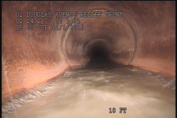 Deposits Attached Grease, 5 %of cross sectional area, from 05 to 07 o'clock, , within 8 inches of joint: YES