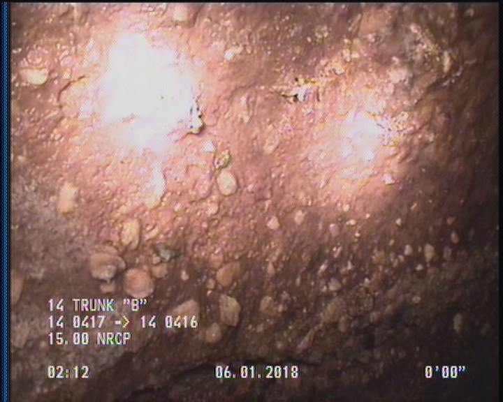 Surface Aggregate Projecting, from 09 to 03 o'clock, within 8 inches of joint: YES, Start