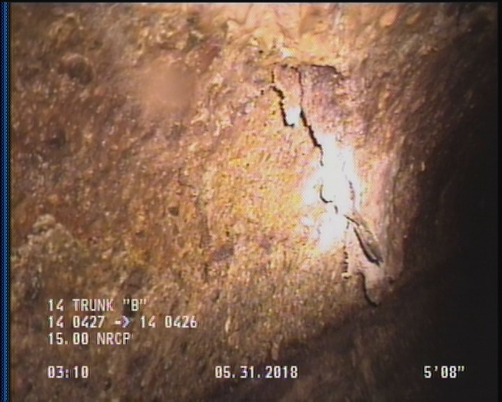 Surface Spalling, from 09 to 03 o'clock, within 8 inches of joint: YES, Start
