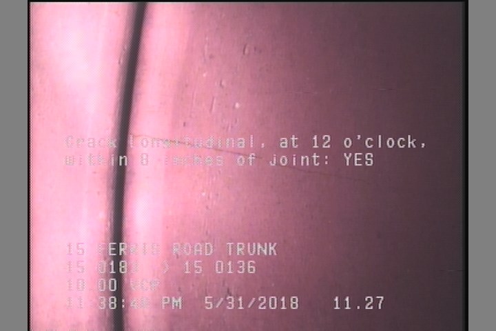 Crack Longitudinal, at 12 o'clock, within 8 inches of joint: YES