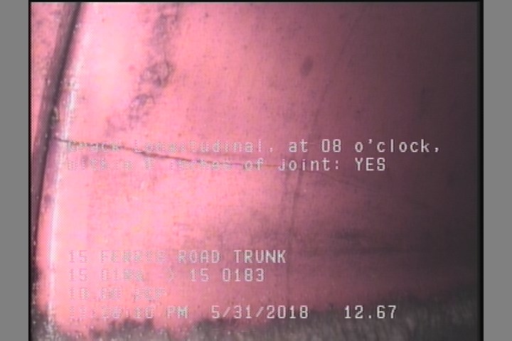 Crack Longitudinal, at 08 o'clock, within 8 inches of joint: YES