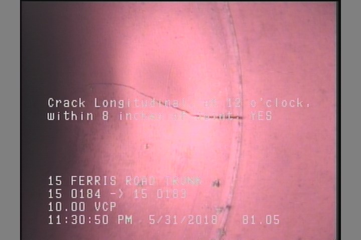 Crack Longitudinal, at 12 o'clock, within 8 inches of joint: YES