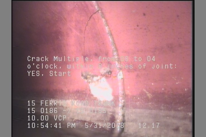 Crack Multiple, from 08 to 04 o'clock, within 8 inches of joint: YES, Start