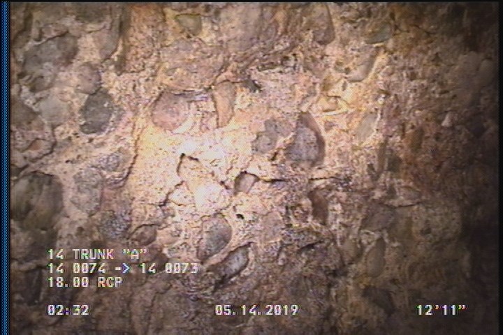 Surface Aggregate Projecting, from 09 to 03 o'clock, within 8 inches of joint: YES, Start