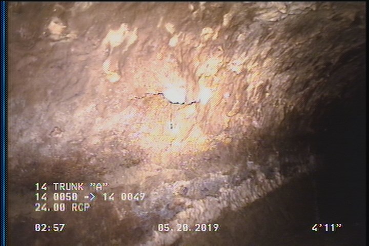 Surface Spalling, from 09 to 03 o'clock, within 8 inches of joint: YES, Start