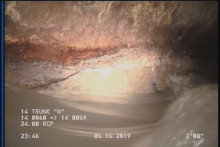 Deposits Attached Grease, 5 %of cross sectional area, from 03 to 09 o'clock, , within 8 inches of joint: YES, Start