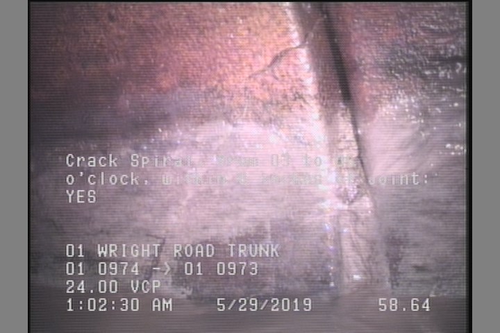 Crack Spiral, from 03 to 05 o'clock, within 8 inches of joint: YES