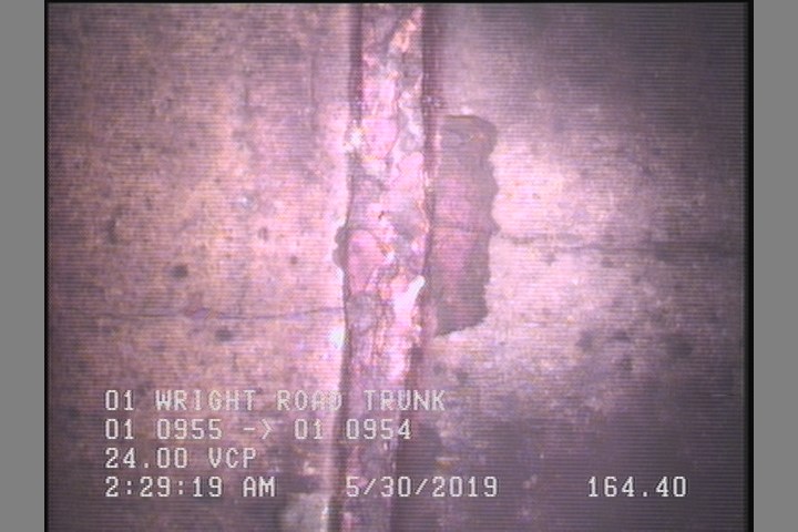 Crack Longitudinal, at 12 o'clock, within 8 inches of joint: YES, Start