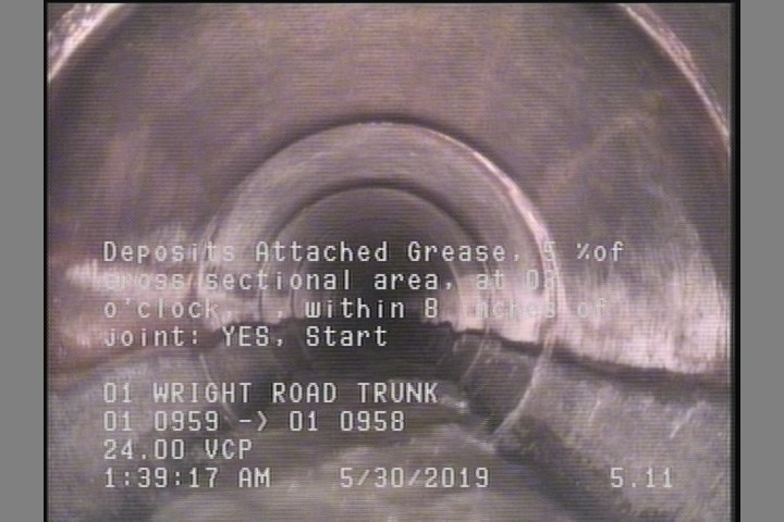 Deposits Attached Grease, 5 %of cross sectional area, at 03 o'clock, , within 8 inches of joint: YES, Start