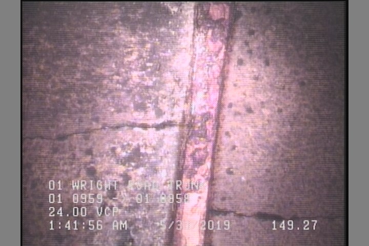 Crack Spiral, from 11 to 01 o'clock, within 8 inches of joint: YES, Start