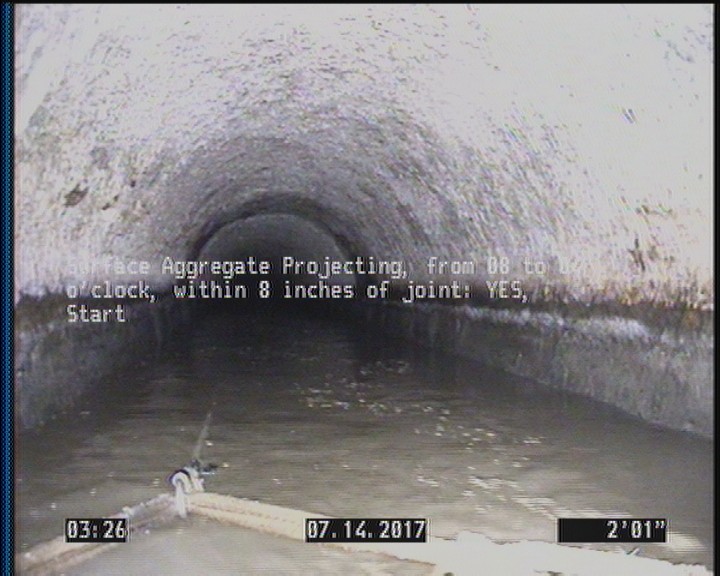 Surface Aggregate Projecting, from 08 to 04 o'clock, within 8 inches of joint: YES, Start