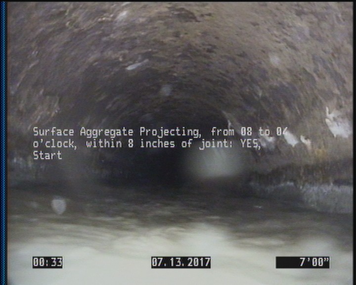 Surface Aggregate Projecting, from 08 to 04 o'clock, within 8 inches of joint: YES, Start