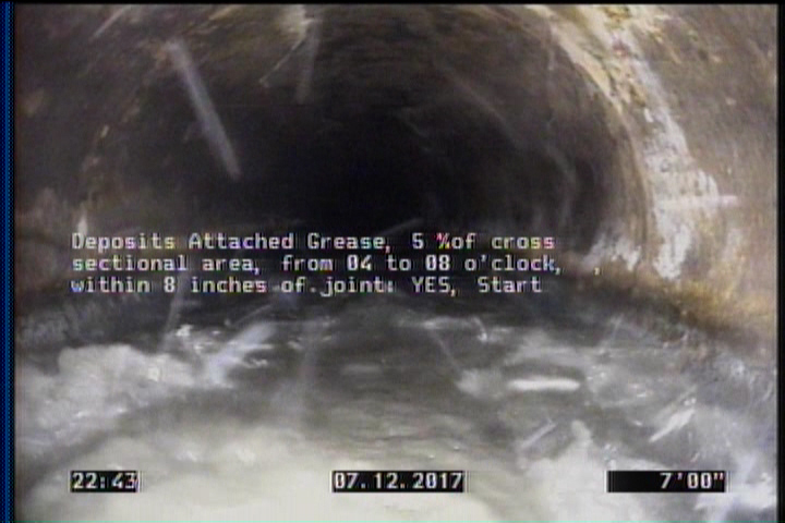 Deposits Attached Grease, 5 %of cross sectional area, from 04 to 08 o'clock, , within 8 inches of joint: YES, Start