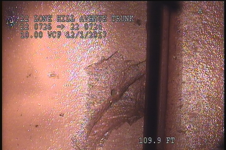 Surface Spalling, at 03 o'clock, within 8 inches of joint: YES