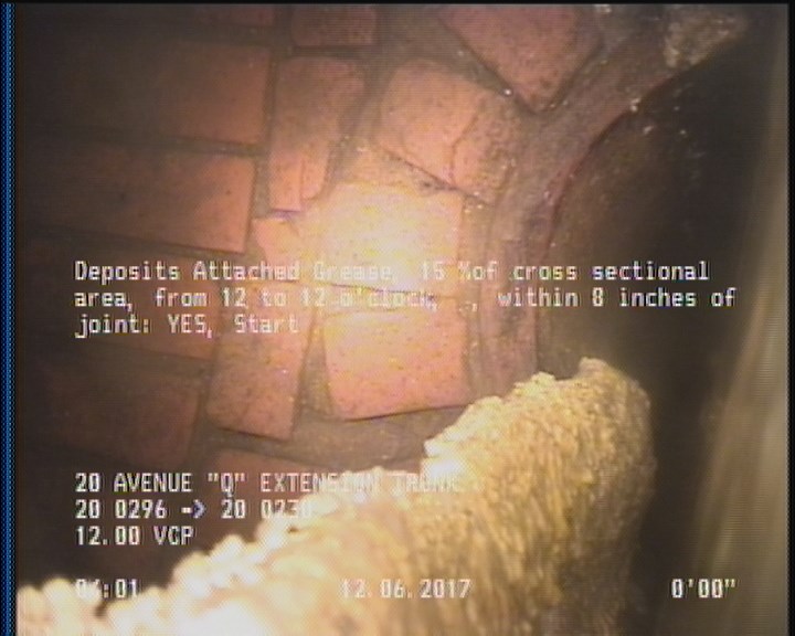 Deposits Attached Grease, 15 %of cross sectional area, from 12 to 12 o'clock, , within 8 inches of joint: YES, Start
