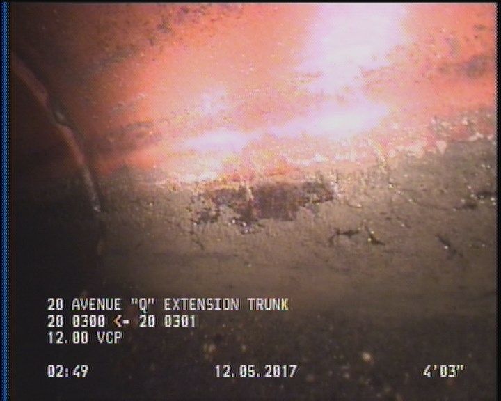 Deposits Attached Grease, 5 %of cross sectional area, from 04 to 08 o'clock, , within 8 inches of joint: YES, Start