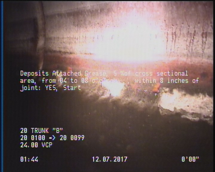 Deposits Attached Grease, 5 %of cross sectional area, from 04 to 08 o'clock, , within 8 inches of joint: YES, Start