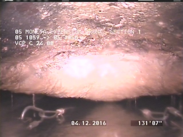 Deposits Attached Grease, 15 %of cross sectional area, from 11 to 01 o'clock, , within 8 inches of joint: YES
