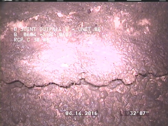 Surface Spalling, from 08 to 04 o'clock, within 8 inches of joint: YES, Start - PEELING LAITANCE COAT UNDER MAG COAT